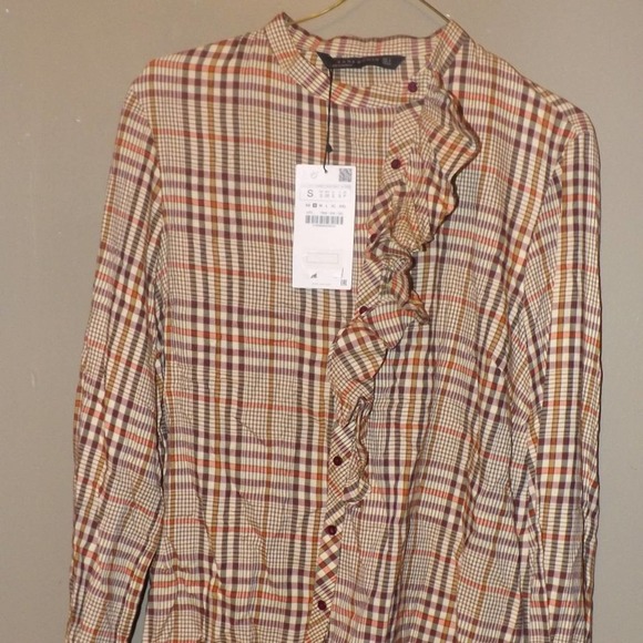 # 101 Zara Woman gingham pattern Ruffle BLouse Small - Picture 2 of 6